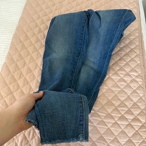 7 for all man kind skinny jeans with raw hem size 26